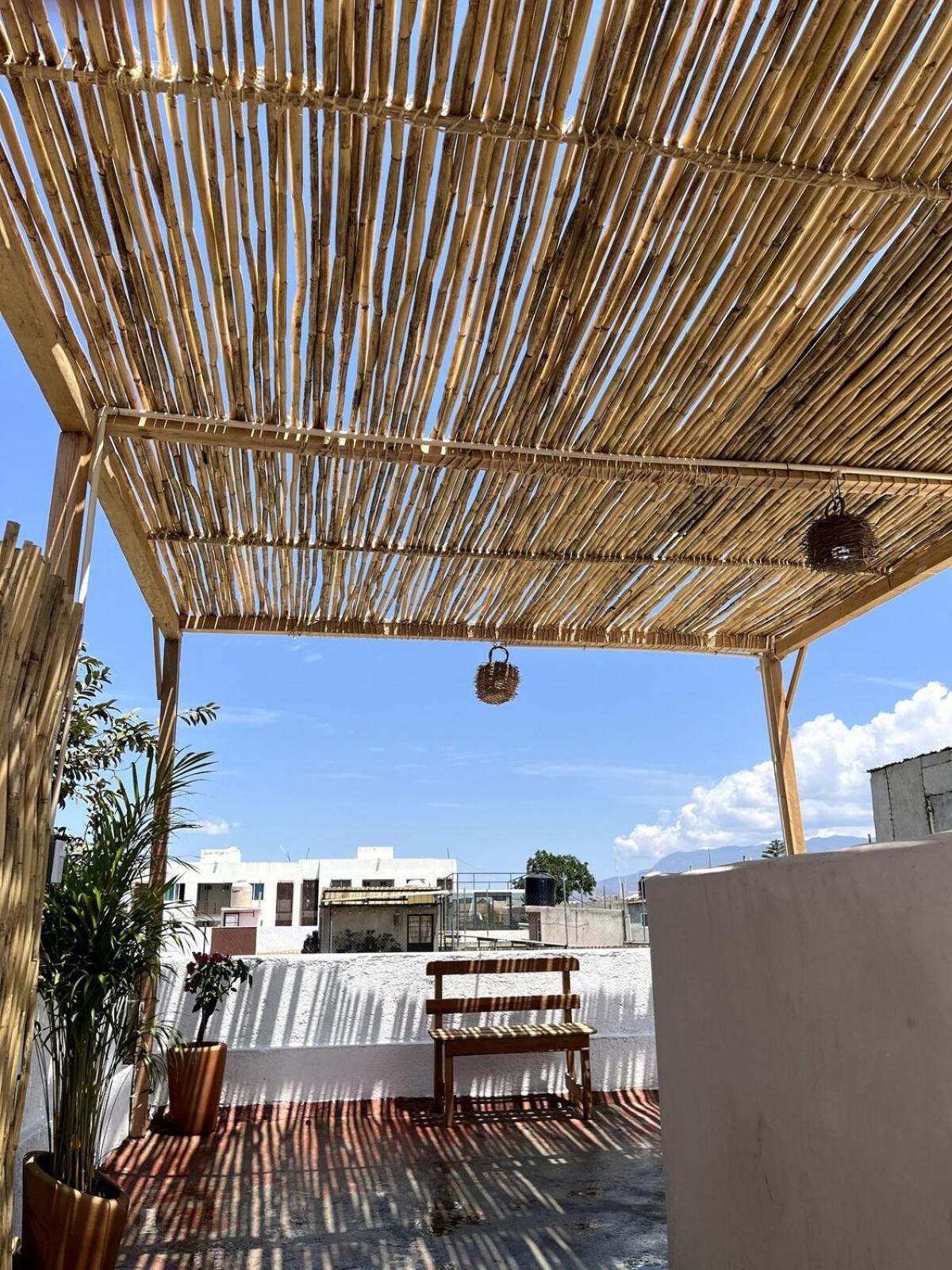 Casa Colibri Oaxaca Con Jacuzzi En Terraza Vila Santa Maria Atzompa Exterior foto
